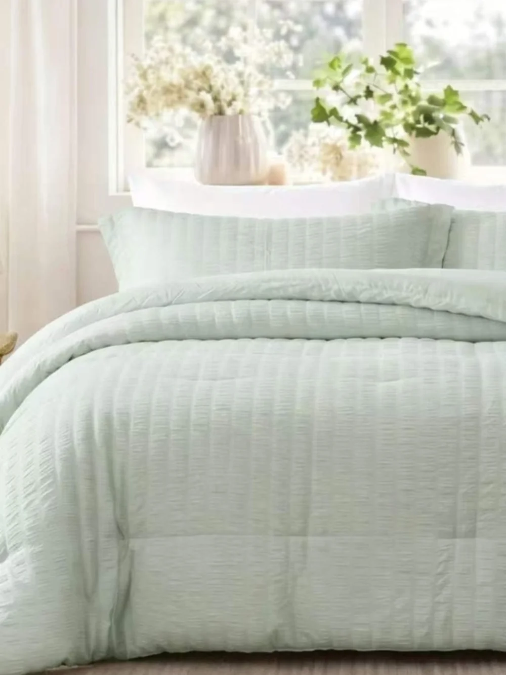 Seersucker Comforter Set - Twin In Light Mint Green
